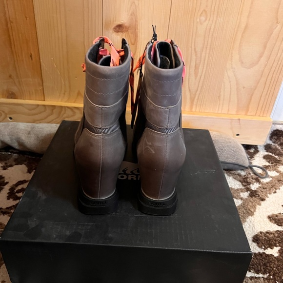 Sorel Joan of Arctic III Lexi Boots - Picture 3 of 4